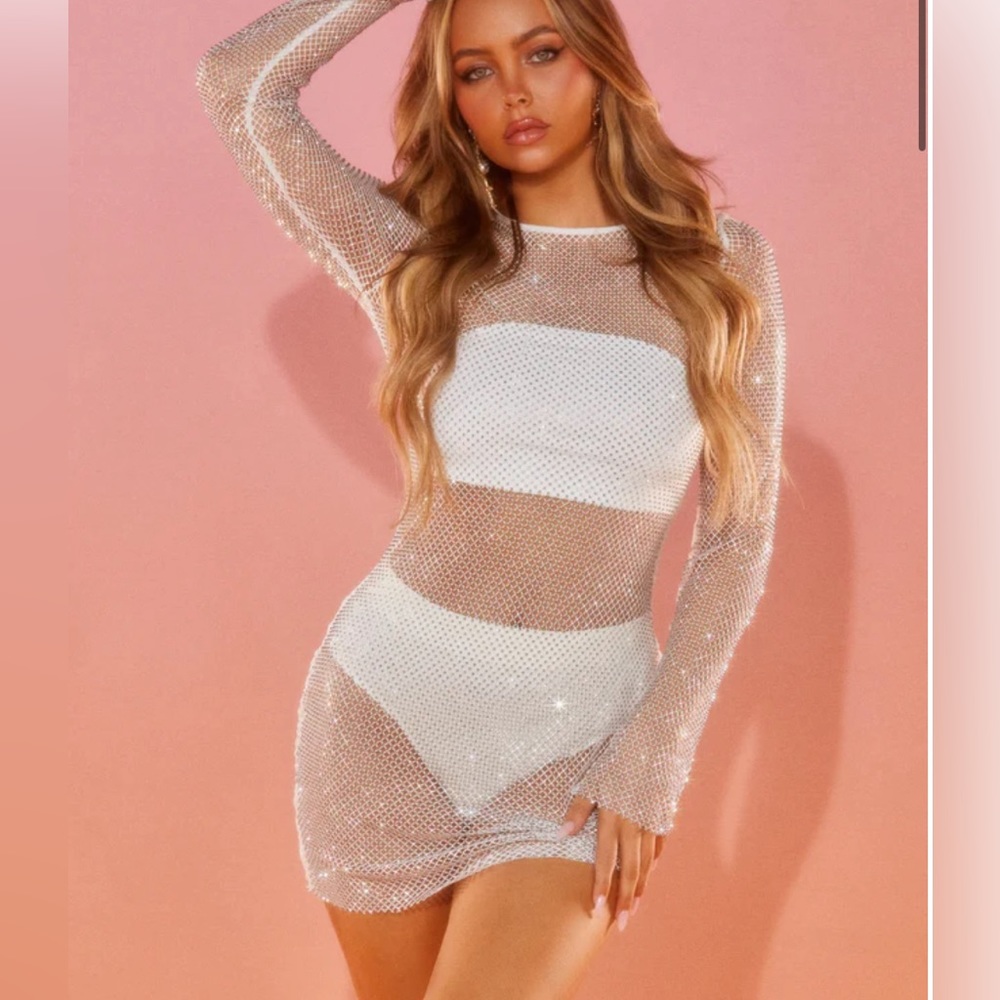 MISS LOLA KALANIA EMBELLISHED LONG SLEEVE MINI DRESS - WHITE